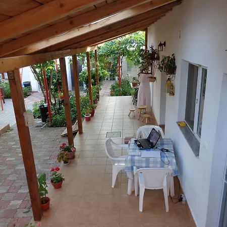 Casa Munteanu エフォリエ・ノルド