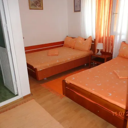 ホームステイ Casa Munteanu *